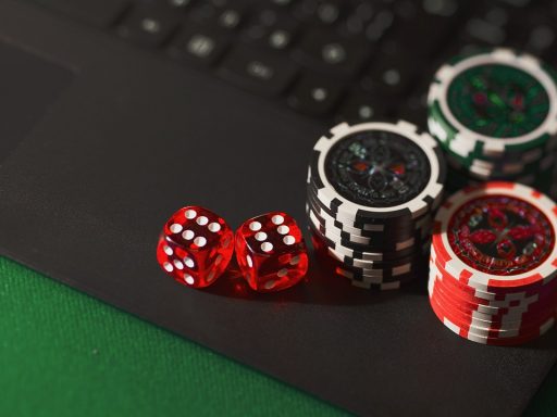 dice, chips, online gambling, online casino, online betting, online sports betting, jackpot, gamble, gambling, poker, casino, luck, win, betting, sports betting, casinos, random, online gambling, online casino, online casino, online casino, online casino, online casino, sports betting
